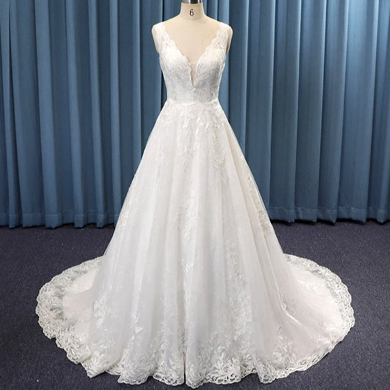 Elegant Double V Lace A-line Bridal Gowns Wedding Dresses