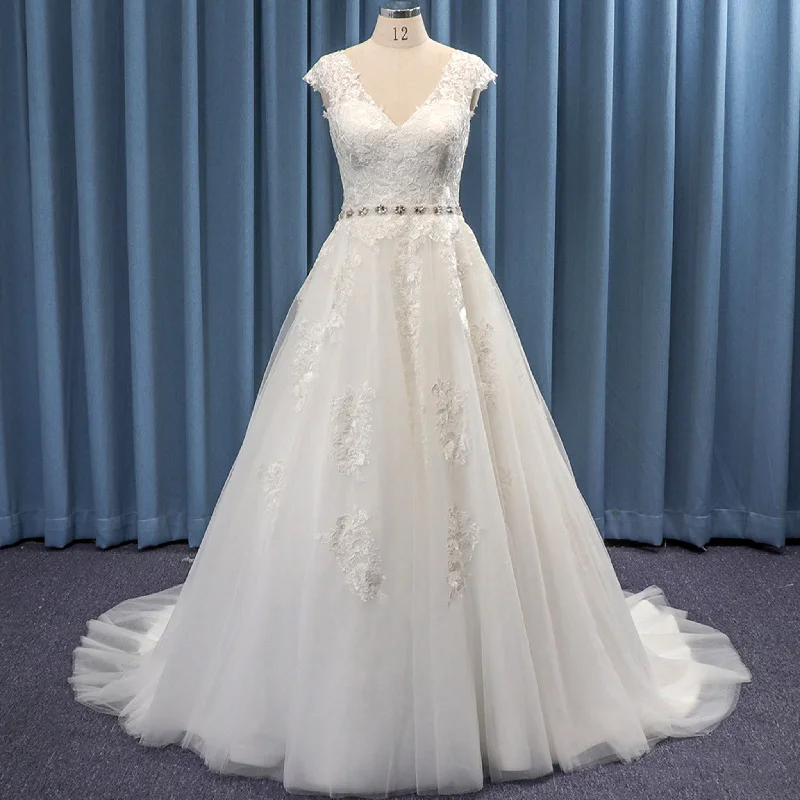 Elegant Double V Tulle Lace Ballgown Bridal Wedding Dresses