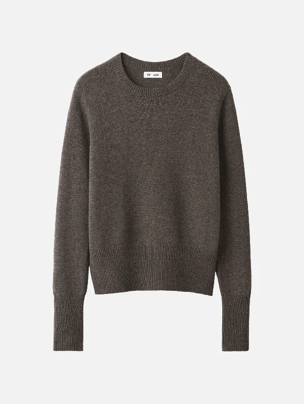 Classic Cashmere Crewneck in Wood